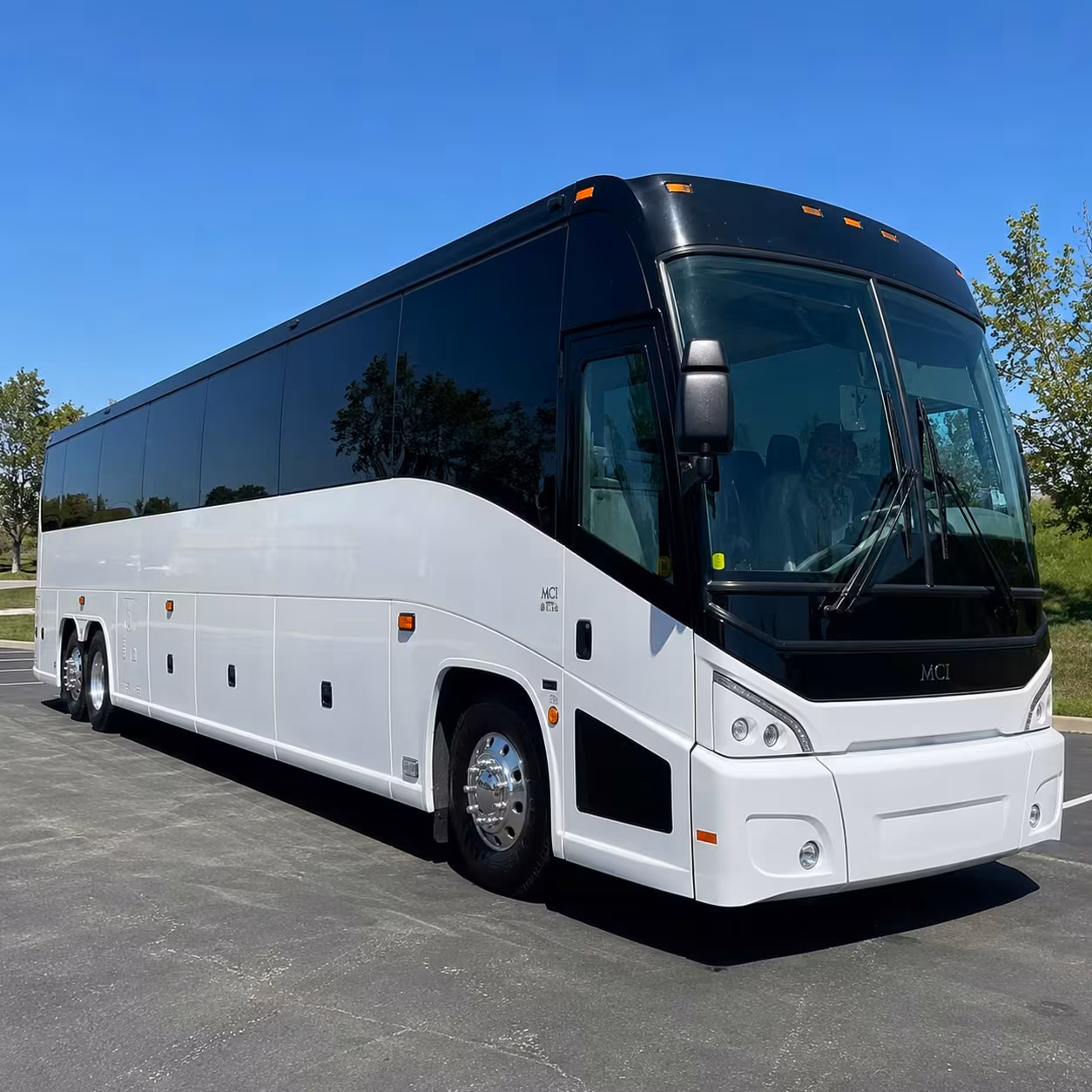 you can find and book airport transportation in yuma and any nearby city