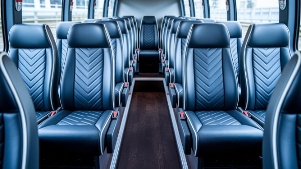 yuma 15 passenger minibus rental