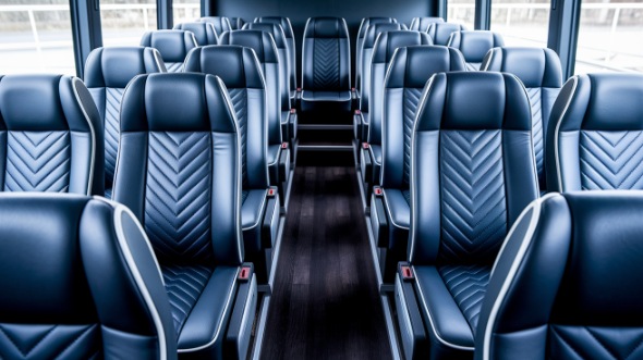 yuma 25 passenger minibus rental